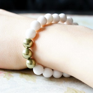 White Gemstone Bracelet, Green Swarovski Pearl Bracelet, Stacking Bracelet, White Mountain &quot;Jade&quot; And Light Green Pearls Bracelet, Sale
