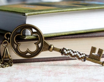 Large Bronze Skeleton Key Necklace, Antique Style Key Necklace, Bronze Seed Bead Necklace, Vintage Inspired Key Necklace, Rustic Style Key