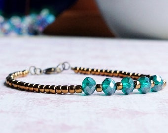 Green And Bronze Seed Bead Bracelet, Stacking Beaded Bracelet, Simple Minimalist Bracelet, Layering Delicate Bracelet, Small Beads Bracelet