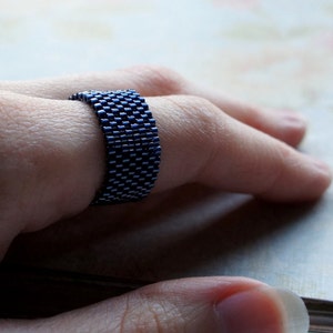 Midnight Blue Seed Bead Ring, Dark Blue Peyote Beaded Ring, Bead Woven Delica Ring, Bead Band Ring, Seed Bead Jewelry, Flexible Ring