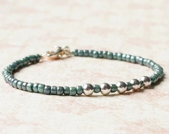 Turquoise Blue Seed Bead Bracelet, Beaded Stacking Bracelet, Simple Minimalist Bracelet, Layering Delicate Bracelet, Silver Bead Bracelet