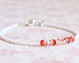 White And Red Seed Bead Bracelet, Beaded Stacking Bracelet, Simple Minimalist Bracelet, Small Beads Bracelet, Delicate Layering Bracelet