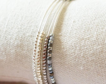 Pulsera de cuentas de plata, pulsera de cuentas pequeñas y barra de plata esterlina, pulsera delicada para apilar, pulsera minimalista y delicada para combinar