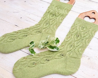 KNITTING PATTERN, Sock Knitting pattern, Leaf Twine Pattern, Lace Sock Pattern, Women's Sock Pattern, PDF, Instant Download