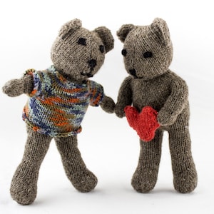 KNITTING PATTERN, Teddy Bear Knitting Pattern,Seamless Teddy Bear Knitting Pattern,, Soft Toy, Knitted Softie Pattern, Small Teddy Pattern