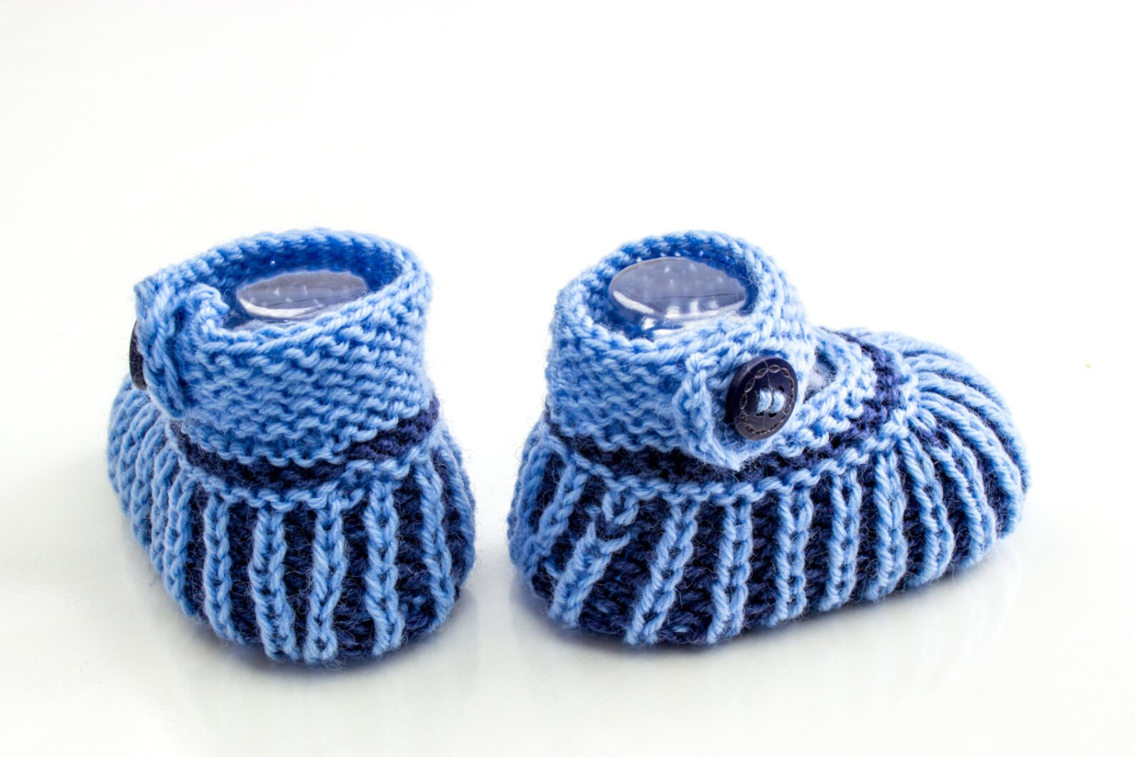 KNITTING PATTERN Newborn Booties Baby Boy Booties Cute Baby Etsy