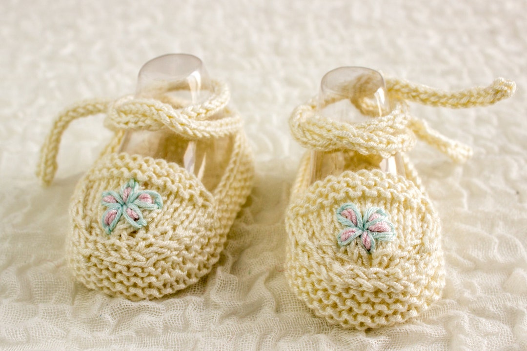 KNITTING PATTERN, Baby Ballet Shoes, Baby Ballet Slippers, Cute Baby