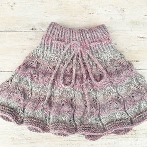 KNITTING PATTERN, Girls Skirt, Knit Skirt, Top Down Knit Skirt, DK Weight Yarn, Lace pattern Skirt, 6 Sizes, 2 years to 12 years, image 1