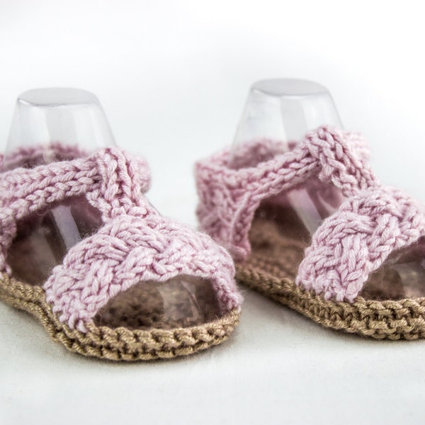 Modèle de tricot, modèle de sandale tressée pour bébé, modèle de sandale à sangle de câble, trois tailles, modèle de tricot facile pour bébé, modèle de chaussons d'été