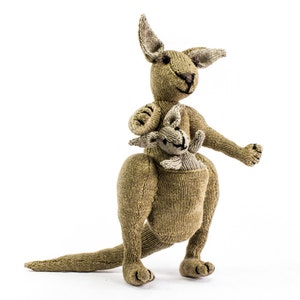 KNITTING PATTERN, Kangaroo Knitting Pattern, Toy Knitting Pattern, Australian Kangaroo, Wildlife Toy, Knitted Softies Pattern, Knit Animal