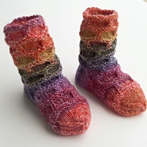 KNITTING PATTERN , Baby Socks, Circle Socks, Cute Baby Pattern, Baby Sock Pattern, Baby Knitting Pattern, Multi Size, Easy Sock Pattern