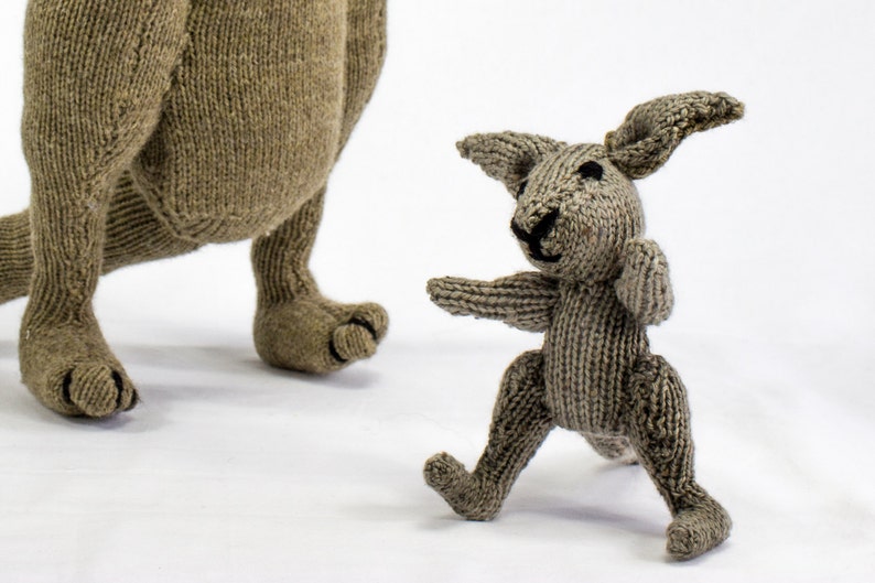 Kangaroo Knitting Pattern: Eastern Grey, Joey Toy (PDF Pattern) - Etsy