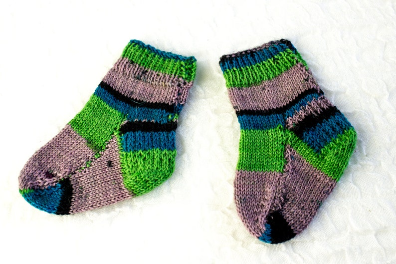KNITTING PATTERN Two Needle Baby Socks Flat Sock | Etsy