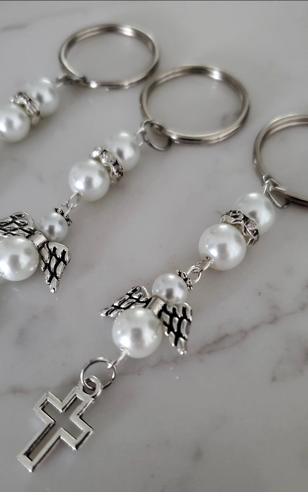Angel Keychain Favor, Pearl Beads, Baptism Gift - Etsy