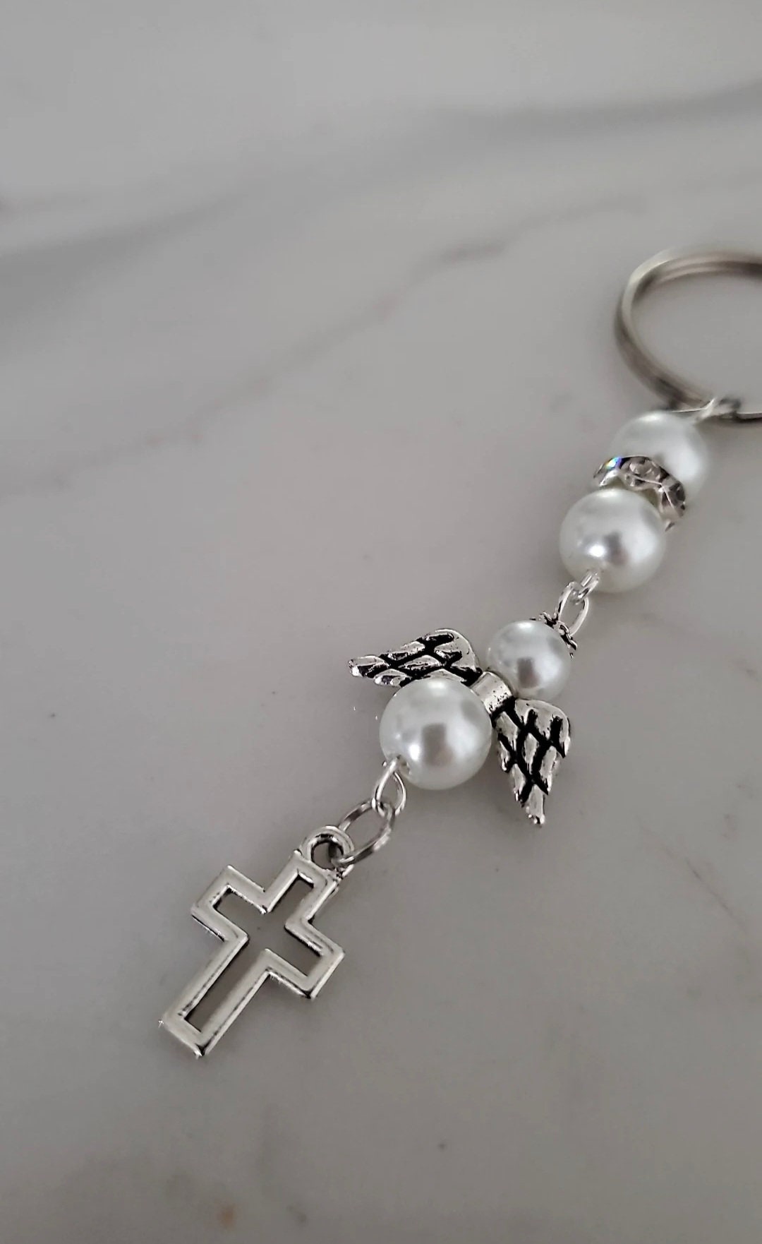 Angel Keychain Favor, Pearl Beads, Baptism Gift - Etsy