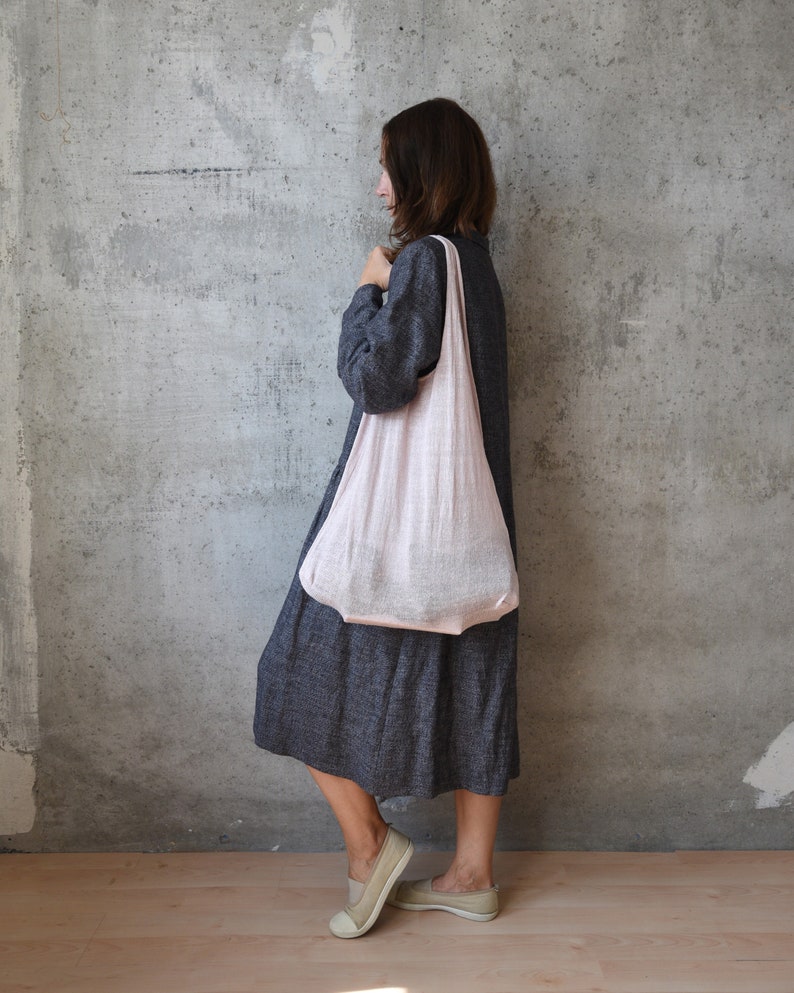 Knitted linen shoulder bag pale rose