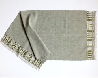 Handwoven Linen Table Runner: Rustic Country Kitchen Decor