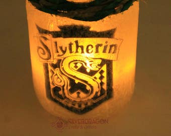 Slytherin House Lighted Jar – Hogwarts Castle Nightlight
