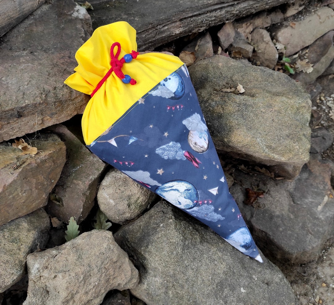 Space Zuckertüte German Schultute Beginning of School Schultüte Kinder