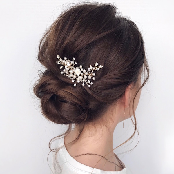 Cia - back in stock - Bridal Hair Comb - Rose Detail Small Bridal Hair Comb, Rose Comb Bridal, Fresh Water Pearl and Rose Bridal Hair Comb