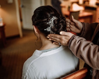 River - Petite feuille de pierre avec peigne de mariée en perles d'eau douce - Peigne de mariée ivoire, peigne de mariée en perles, peigne enveloppant pour chignon