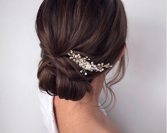 Cia - Back in stock - Bridal Comb -  Rose Detail Small Bridal Hair Comb, Rose Comb Bridal, White Pearl and Rose Bridal Hair Comb