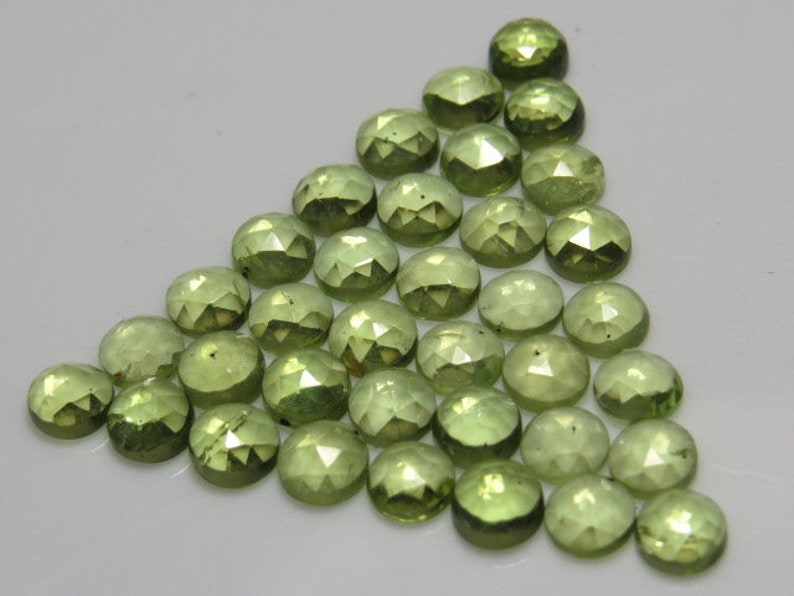 size 4 mm Small Size Faceted Rose Cut Peridot 36 pcs Round Shape Cabochon Natural Gorgeous Green Color Natural Gemstone