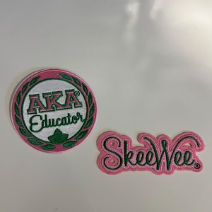 Patches: high fashion vrouwenclub opstrijkbare geborduurde patches, handgemaakt 3 inch, ook bekend als roze en groen