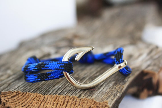 Blue & Black Paracord Fish Hook Bracelet 