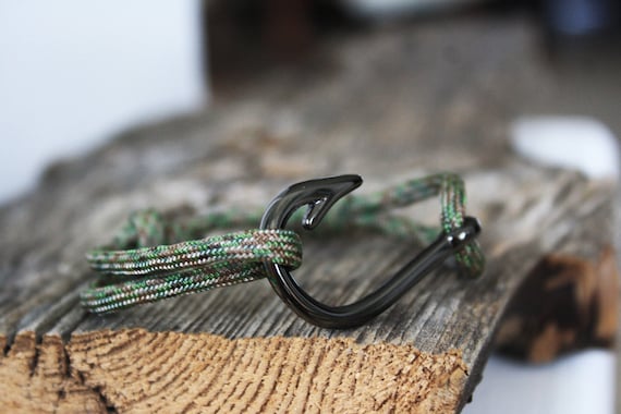 camo fishing hook Digital Camo Paracord Fish Hook Bracelet