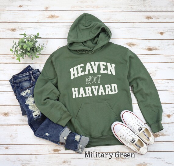 Harvard mom sweatshirt 2025
