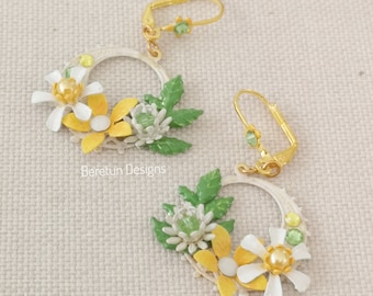 Daisy Flower Earrings,  Handmade Wild Flower Drop Earrings, Colourful Chandelier Earrings, Country Wedding Jewellery