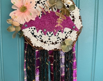 Arazzo da parete piuttosto bizzarro