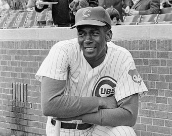 Imagen de Ernie Banks "Mr. Cub" en la alfombrilla de ratón del equipo de béisbol Chicago Cubs