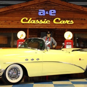 Car 1954 Buick Super Convertible Custom Classic on Mouse Pad