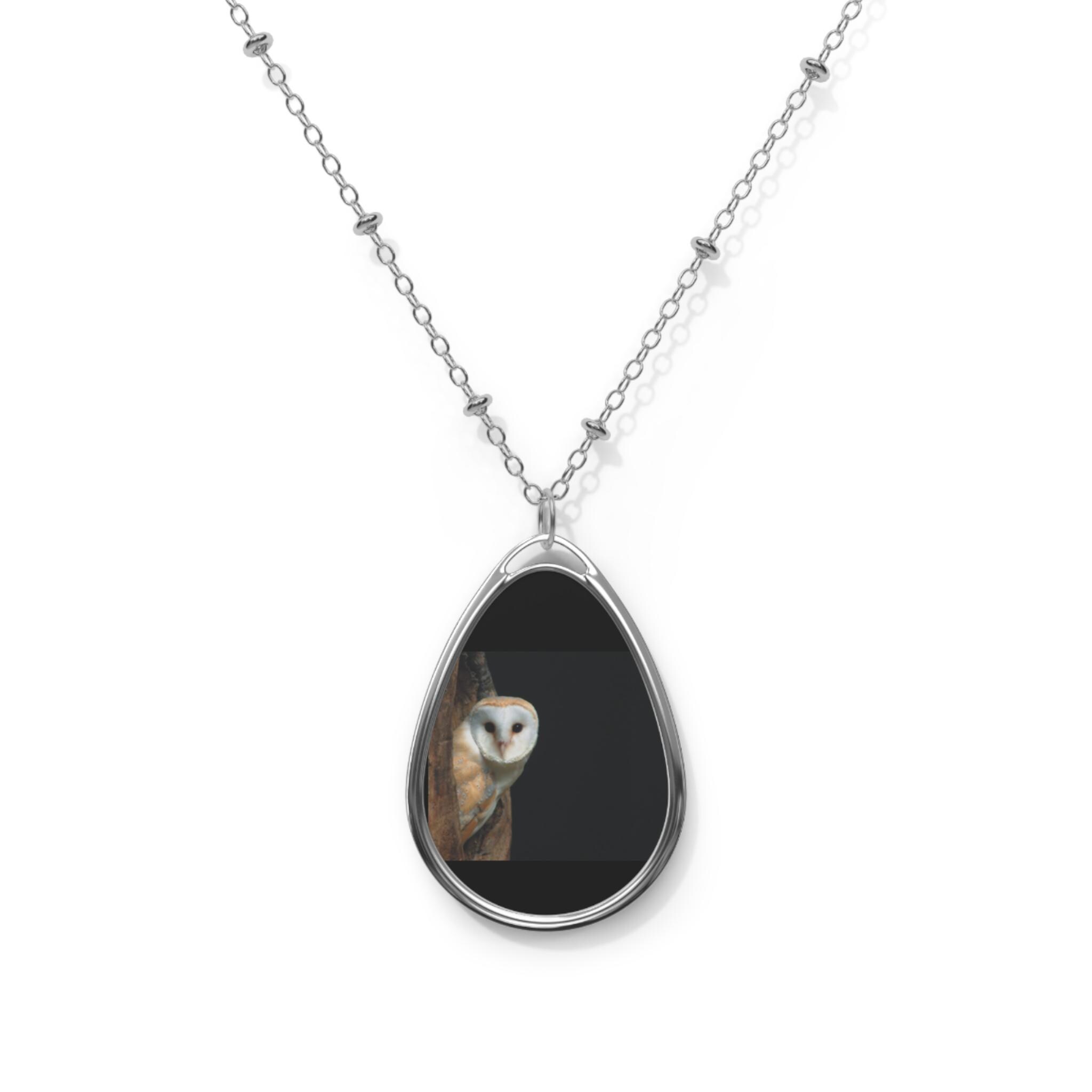 Elegant Owl Oval Necklace, Nature-Inspired Jewelry, Unique Gift for Animal Lovers, Wildlife Pendant,