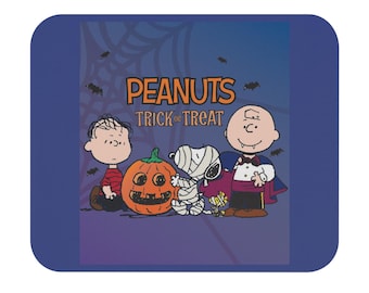 Charlie Brown at Halloween Peanuts Trick or Treat Cartoon Mouse Pad