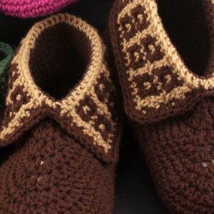 Family Slippers for men, women and teens: Crochet Slippers Pattern, PDF download image 3