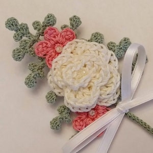 Bridal Bouquet & Boutonniere: Crochet Bouquet Pattern, PDF download image 4