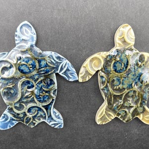 Ceramic mosaic turtles. Porcelain sea turtle tiles. Mosaic turtle tiles by Fabulousfungi