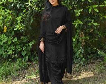 Pakistani Farshi Shalwar Kameez silk with jamawar border button details ethnic wear for women