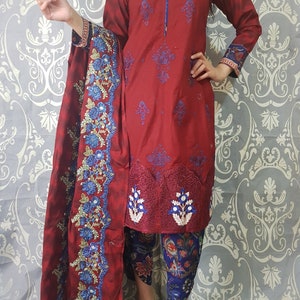 PAKISTANI DRESSES, ready to wear salwar kameez, indian dress, pakistani clothing