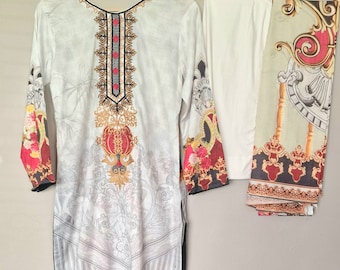 Pakistani Lawn Salwar Kameez, Embroidered Ethnic Dress, Summer Wear