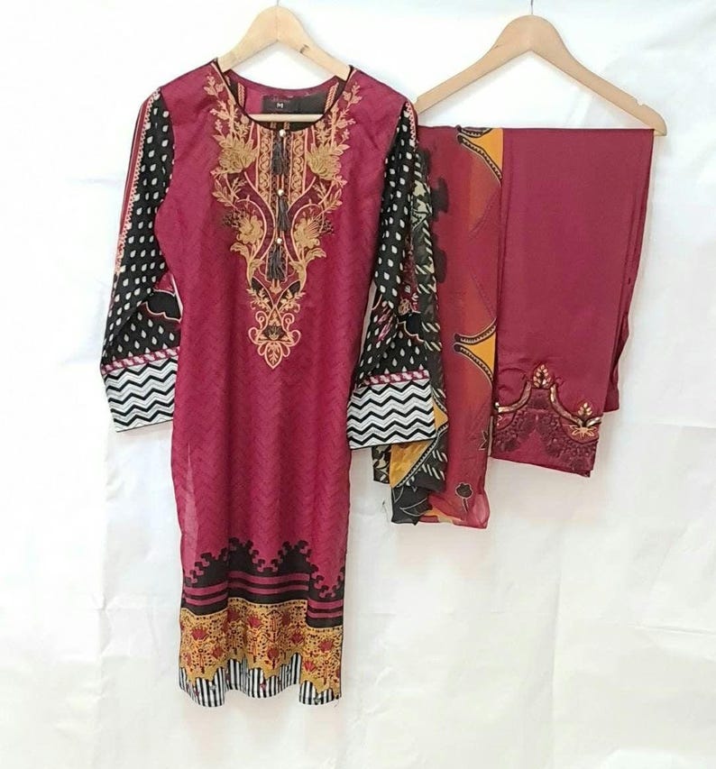 Pakistan dress Embroidered Lawn Shalwar Kameez Designer Pakistan Suit ethnic wear lawn suit for women image 6