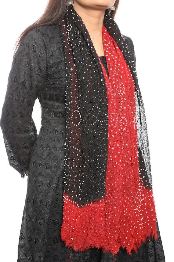 Red and black ladies scarves outlet