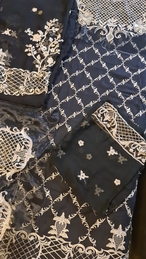 パキスタンのドレス、サルワール・カミーズ、未縫製、刺繍入り、イード
