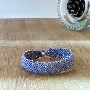 macrame bracelet/Laurel leaf macrame bracelet/micro macrame jewelry/wax cord bracelet/beaded and braided bracelet/lucky bracelet