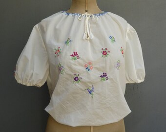 Vintage 1940s 50s Hand Embroidered Peasant Blouse White Parachute Nylon Fabric Deco Hungarian Folk Style 40s 1950s