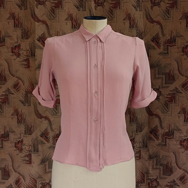Vintage 1940s Pink Crepe Blouse Short Sleeved Shirt 40s XS