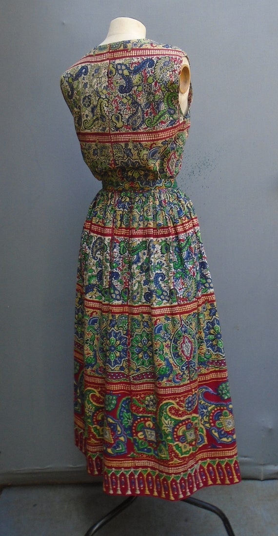 Vintage 1950s Dress Bold Print Red Green Blue Cot… - image 5